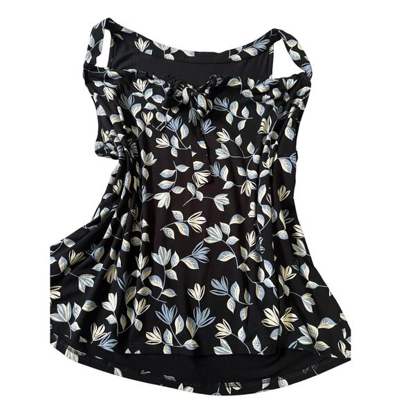 J. Jill Wearever Collection keyholes ties up front floral flowing hem blouse. - Picture 1 of 10